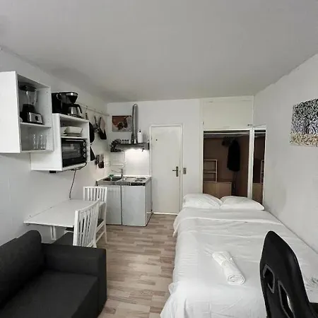 Your Cozy - Just Minutes From Airport