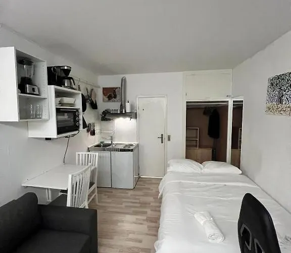 Your Cozy - Just Minutes From Airport